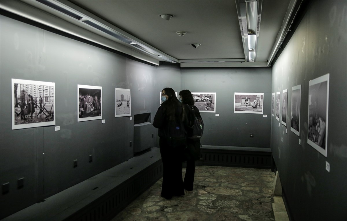 Sarajevska zima 2022: Otvorena izložba o Evropskoj karavani mira 1991.