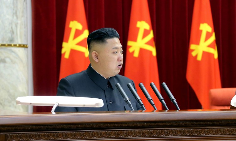 Kim Jong Un traži stvaranje 'apsolutno lojalnih' vojnih oficira