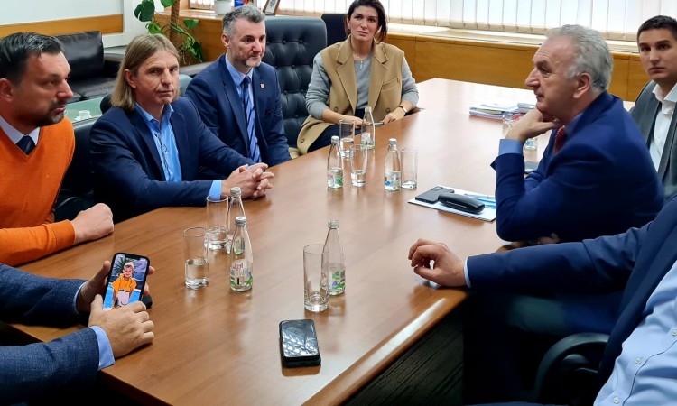 Sastanak Trojke s opozicionim strankama RS-a - insistirati na transparentnim i poštenim izborima