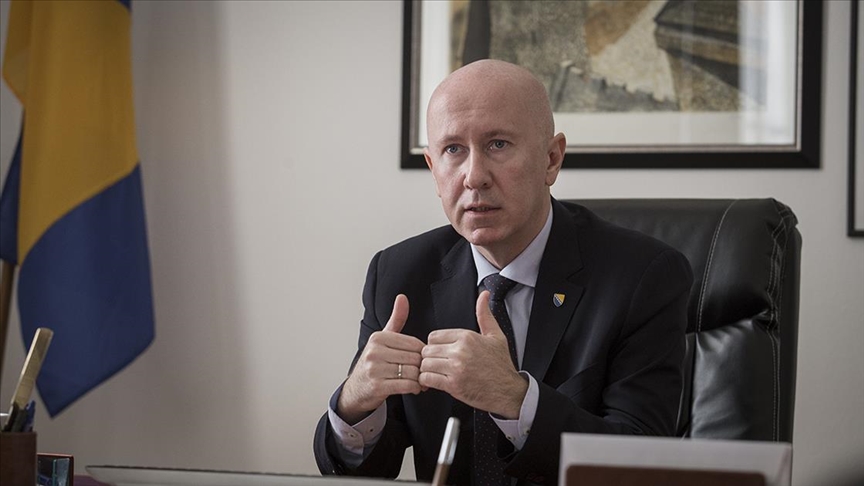 Dunović: Dobijam brutalne prijetnje smrću od ekstremista