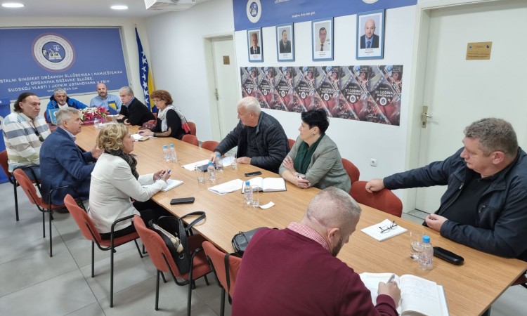 Poslodavaci i sindikati - Ne dozvoliti enormno povećanje cijena struje