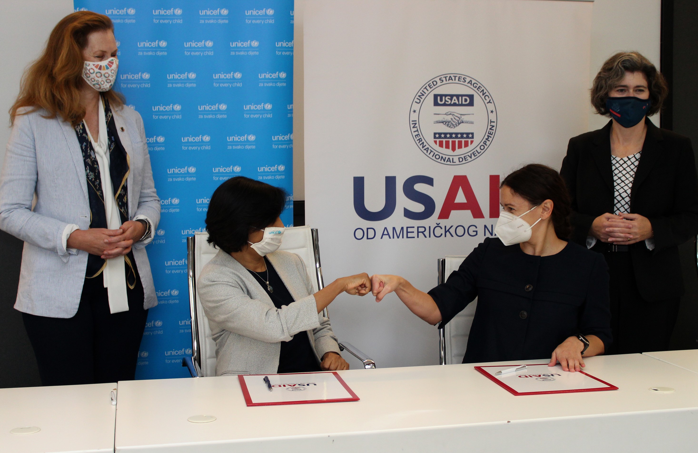 SAD daje dodatnih 1,8 miliona dolara pomoći BiH u borbi protiv COVID-19