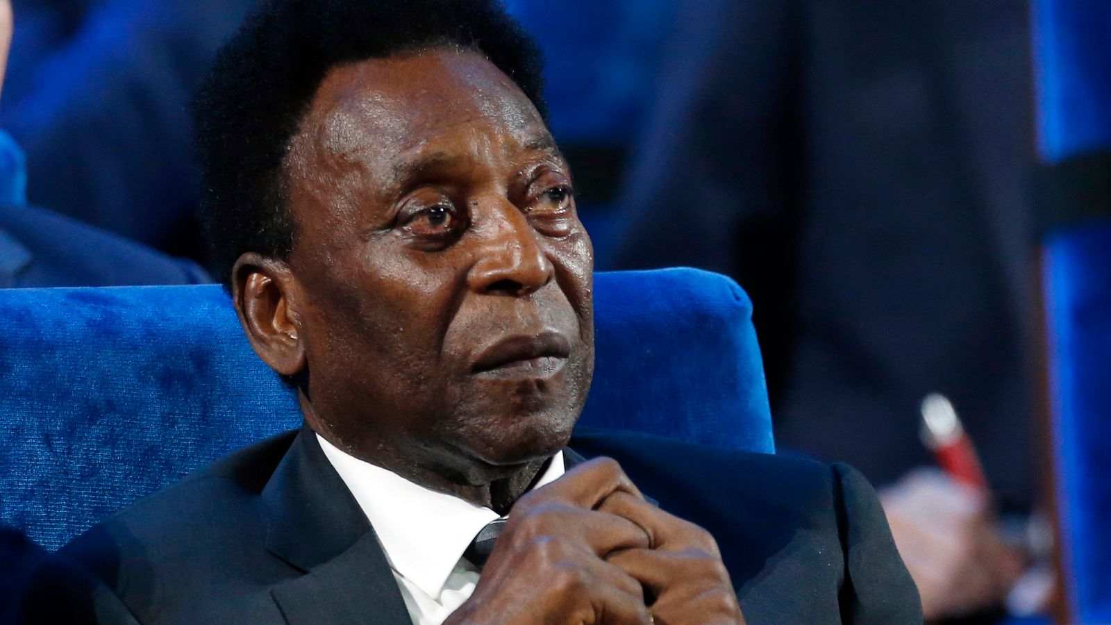 Pele hospitaliziran zbog tumora debelog crijeva