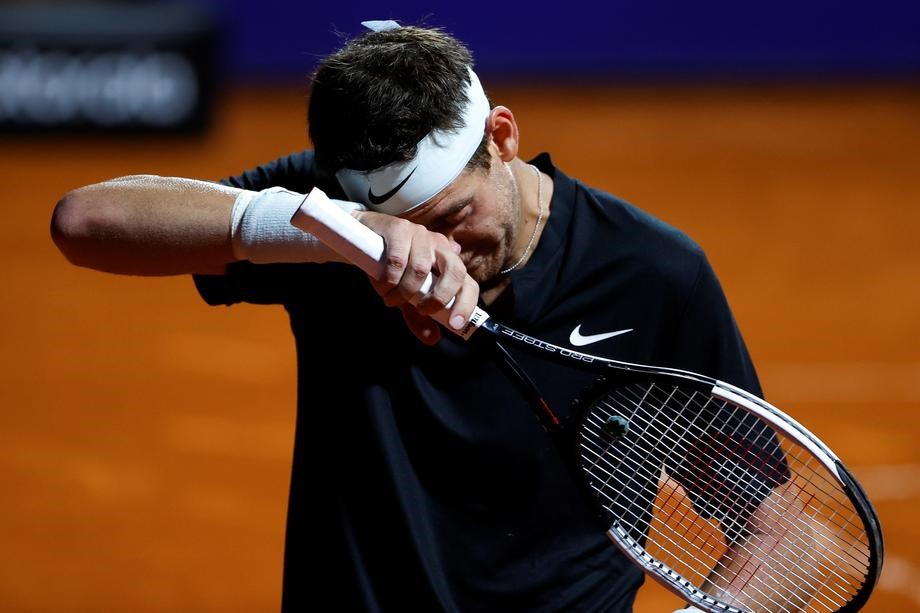 Del Potro u suzama nakon izgubljenog meča na turniru u Buenos Airesu