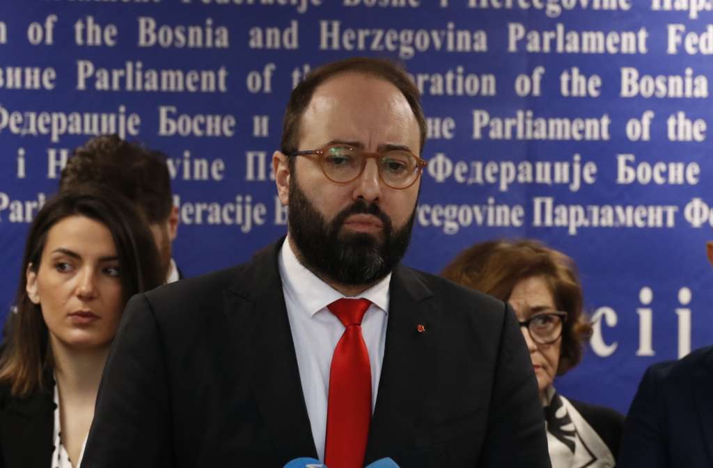 Mašić: Zatražit ćemo konkretne mjere da bi se ublažile posljedice krize