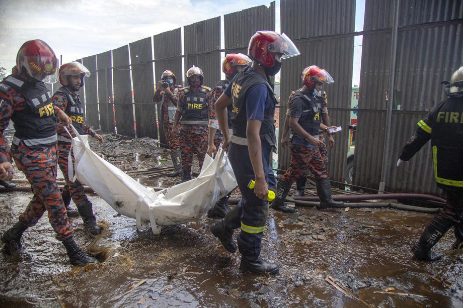 Najmanje 52 mrtvih u požaru u fabrici u Bangladešu