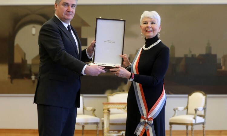 Milanović odlikovao bivšu premijerku Jadranku Kosor