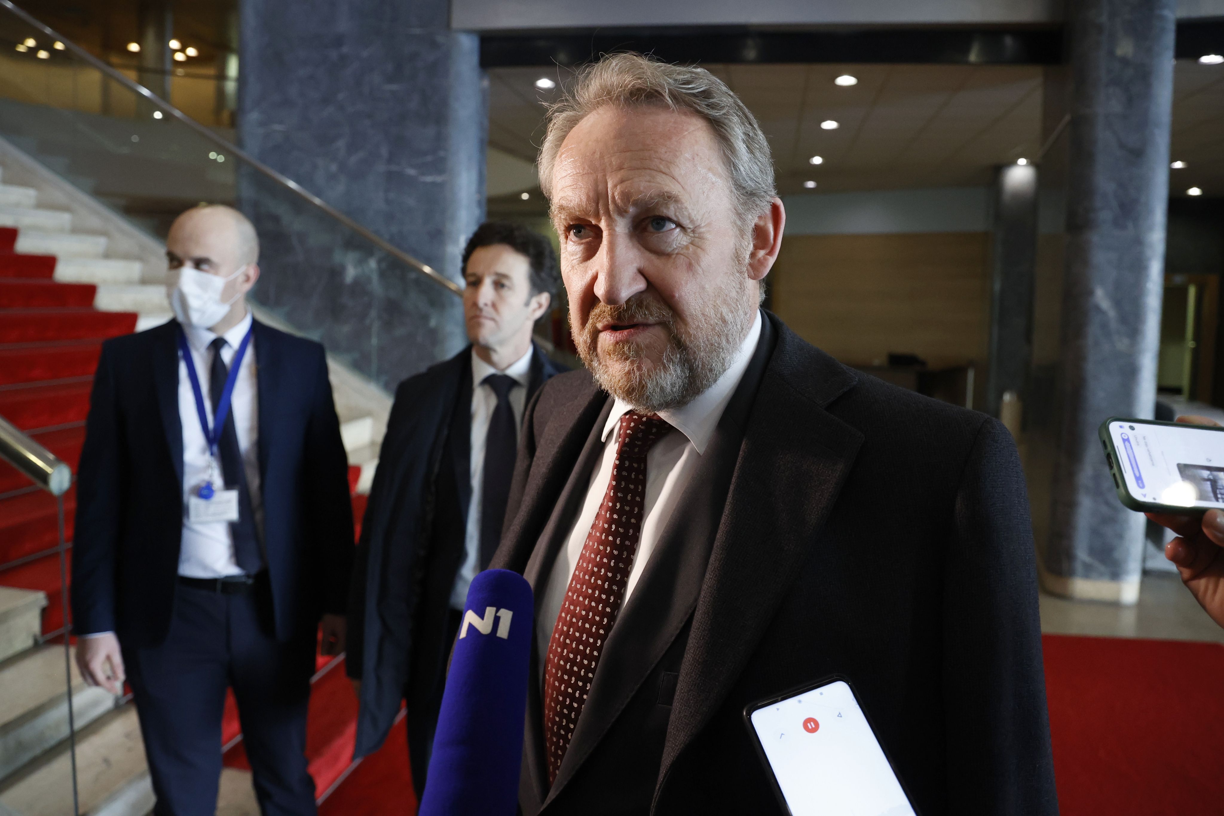 Nastavljaju se pregovori, Izetbegović najavio mogućnost odgode izbora