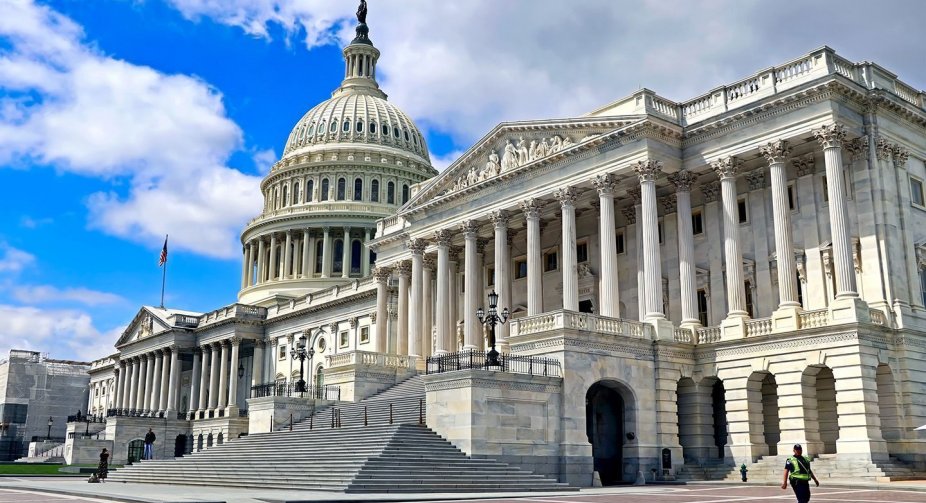 Predstavnički dom američkog Kongresa usvojio je zakon o zabrani uvoza ruske nafte