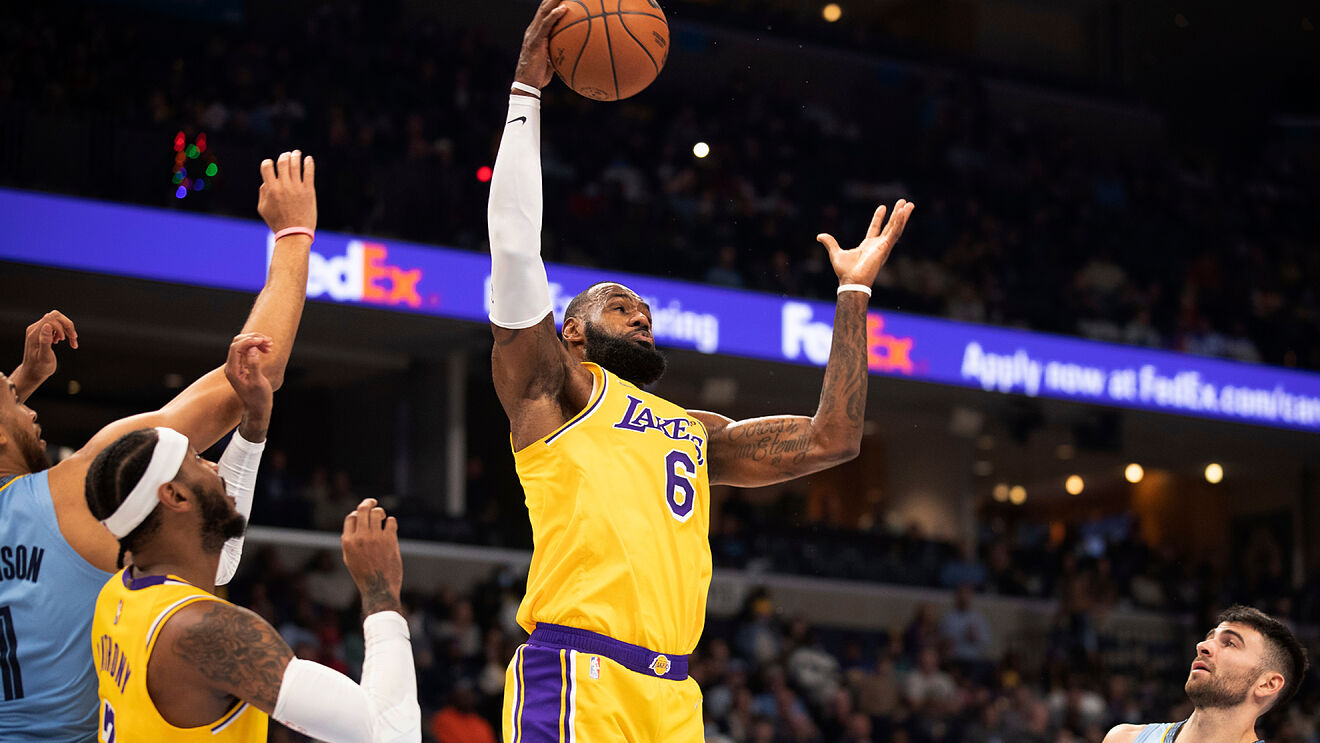 LeBron James upisao svoj 100. triple-double u karijeri