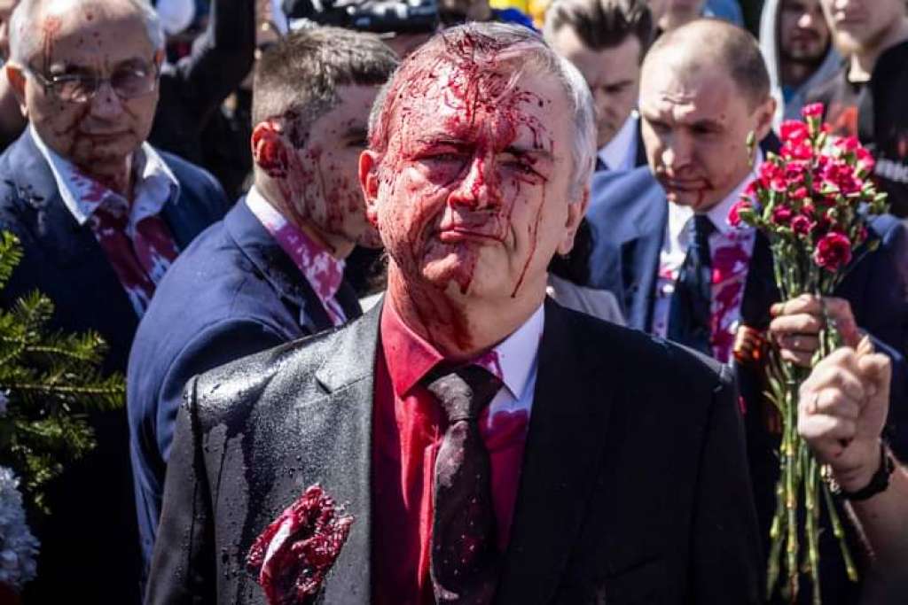 Iz EU protjerano 400 ruskih diplomata