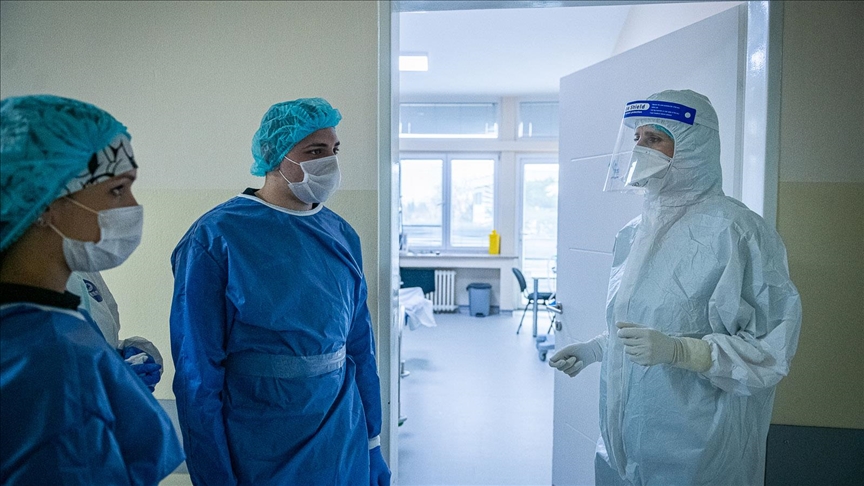 U Srbiji registrovano 5.700 novozaraženih, preminula 51 osoba