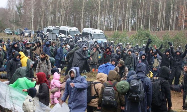 Ukrajina šalje 8.500 vojnika i policajaca na granicu s Bjelorusijom