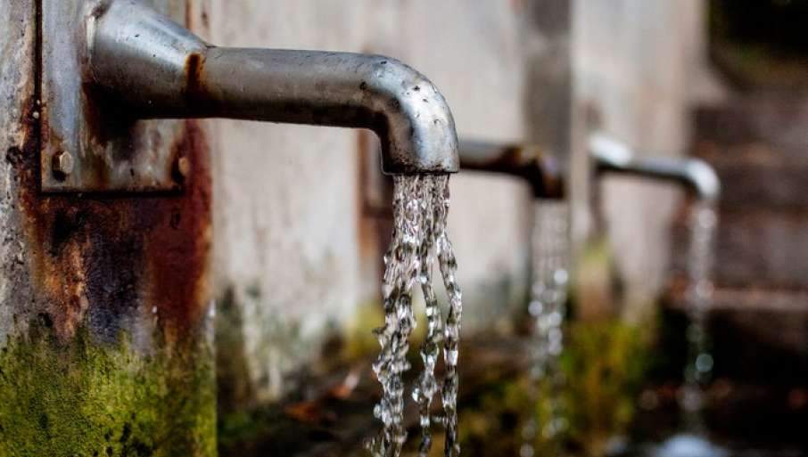 Proglašeno vanredno stanje u Dečanima zbog velikog broja otrovanih građana