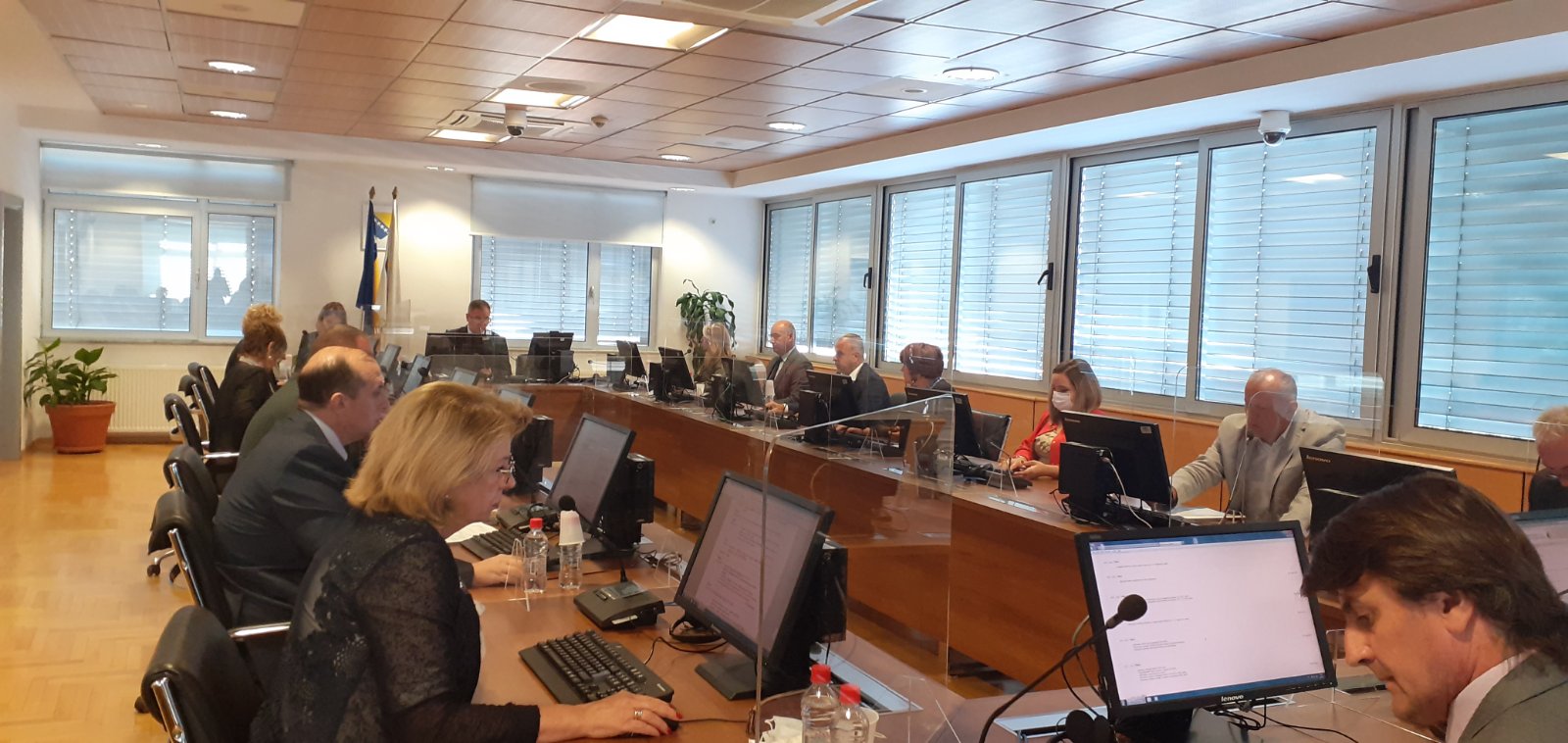 VSTV BiH osuđuje neprimjereno ponašanje prema nosiocima pravosudnih funkcija