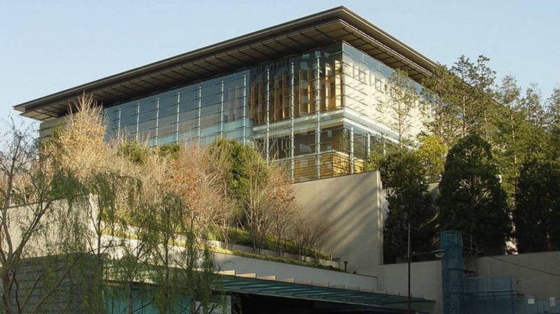 Japanski premijer 'spavao kao top' u navodno ukletoj rezidenciji