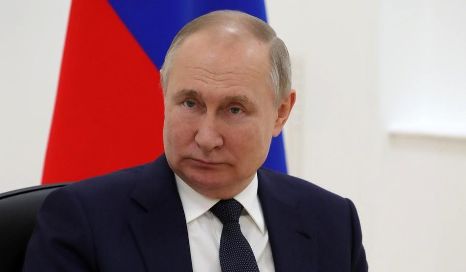 Putin: Preusmjeriti isporuke ruskih energenata na istok