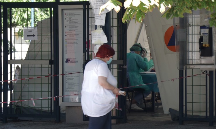U FBiH 417 novozaraženih, 12 osoba preminulo