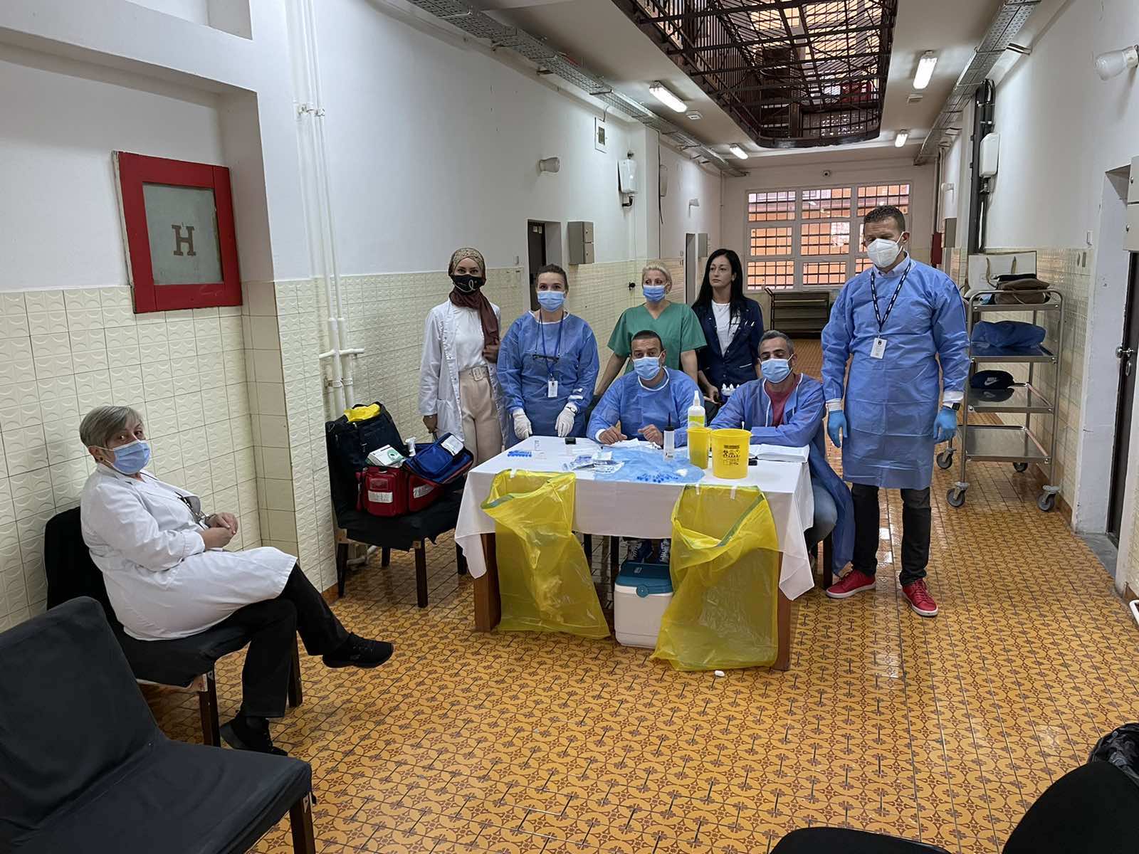 Počela vakcinacija uposlenika KPZ Sarajevo, na Zetri dostupno 3.300 doza Pfizer vakcina