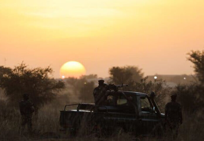 Teroristi u Nigeru otvorili vatru na vjernike u džamiji, najmanje 10 mrtvih
