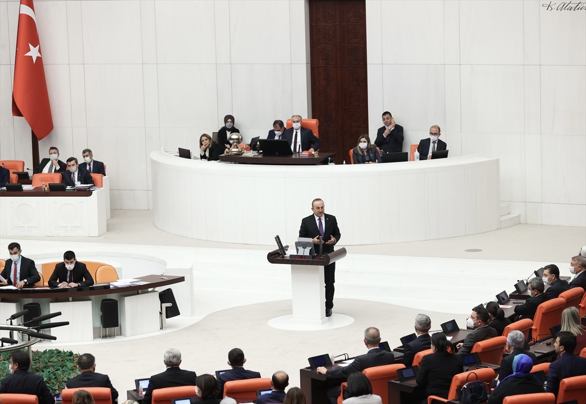 Cavusoglu: Odluka skupštine entiteta RS u BiH je pogrešna i opasna