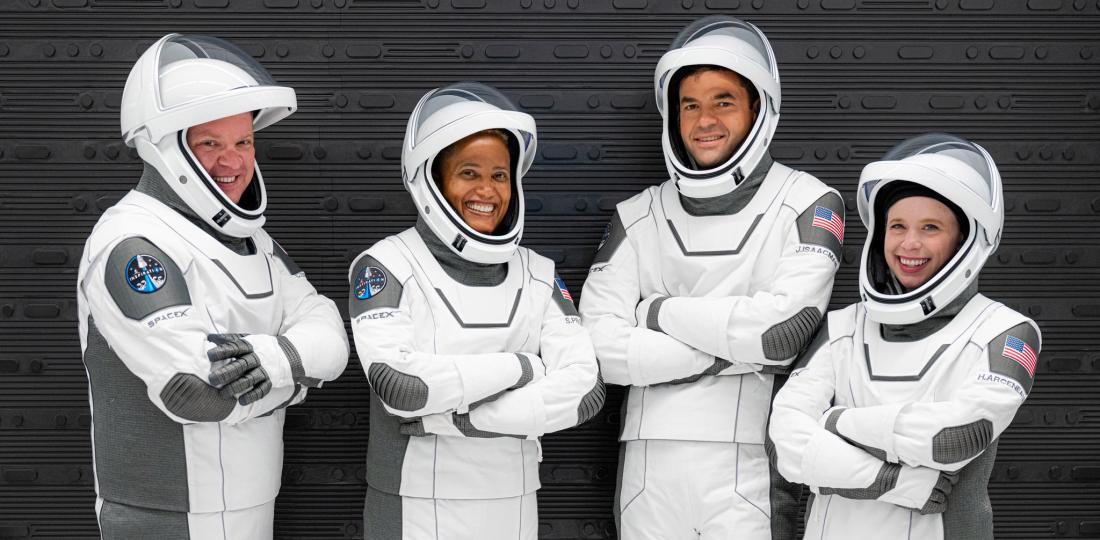 Pripreme sa historijski let s civilima u svemir