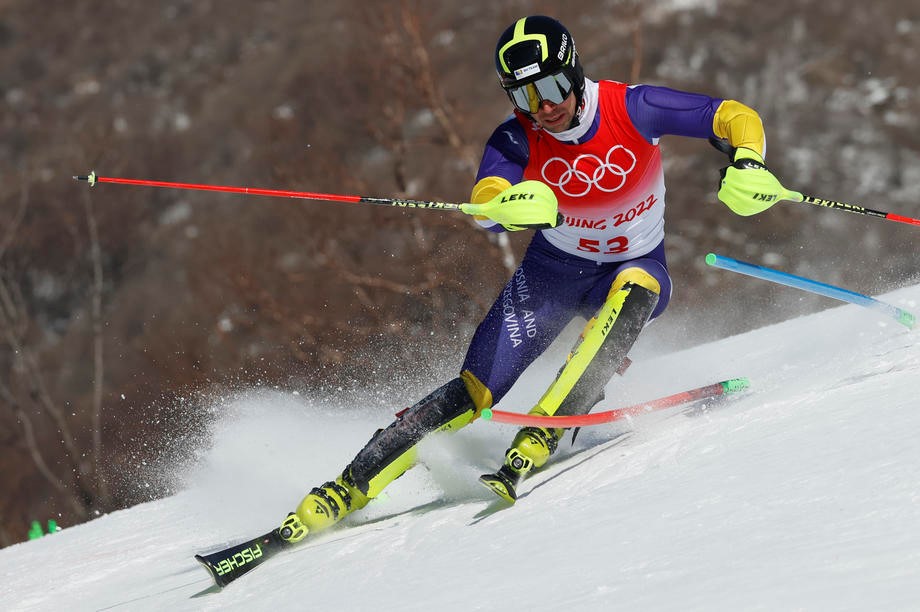 Olimpijsko slalomsko zlato Clementu Noelu, Lokmić 27.
