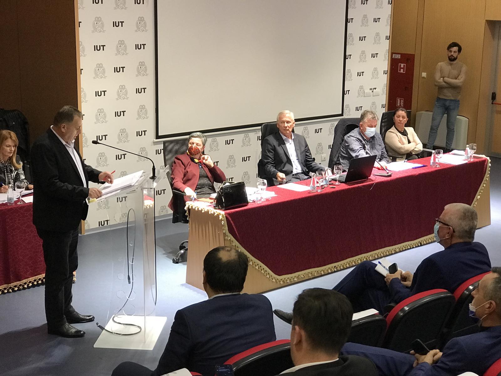Skupština SBK omogućila budućim direktorima ZZO mogućnost neograničenog mandata