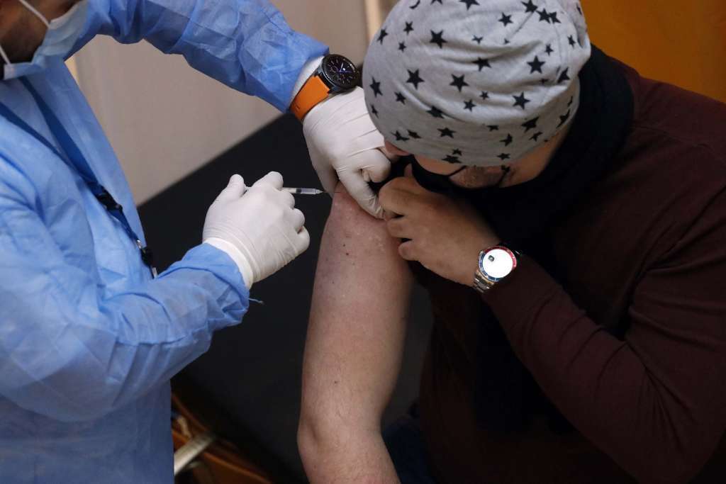 TK: Raste broj zaraženih, vakcinacija stanovništva protiv COVID-a sporo napreduje