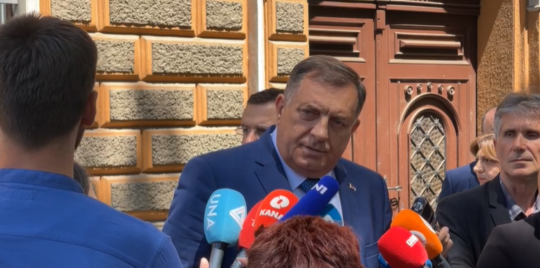 Dodik: Tražiću smjenu Šefika Džaferovića