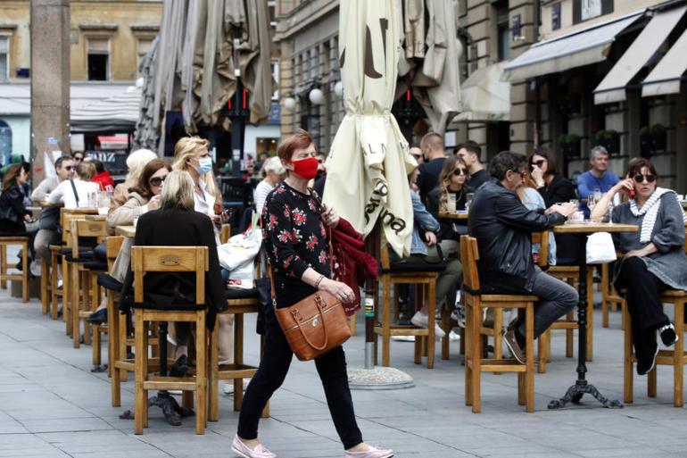 U Hrvatskoj zabilježeno 1.394 novih slučajeva koronavirusa, još devet osoba preminulo