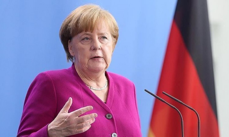 Merkel: Situacija s koronavirusom u Njemačkoj je dramatična