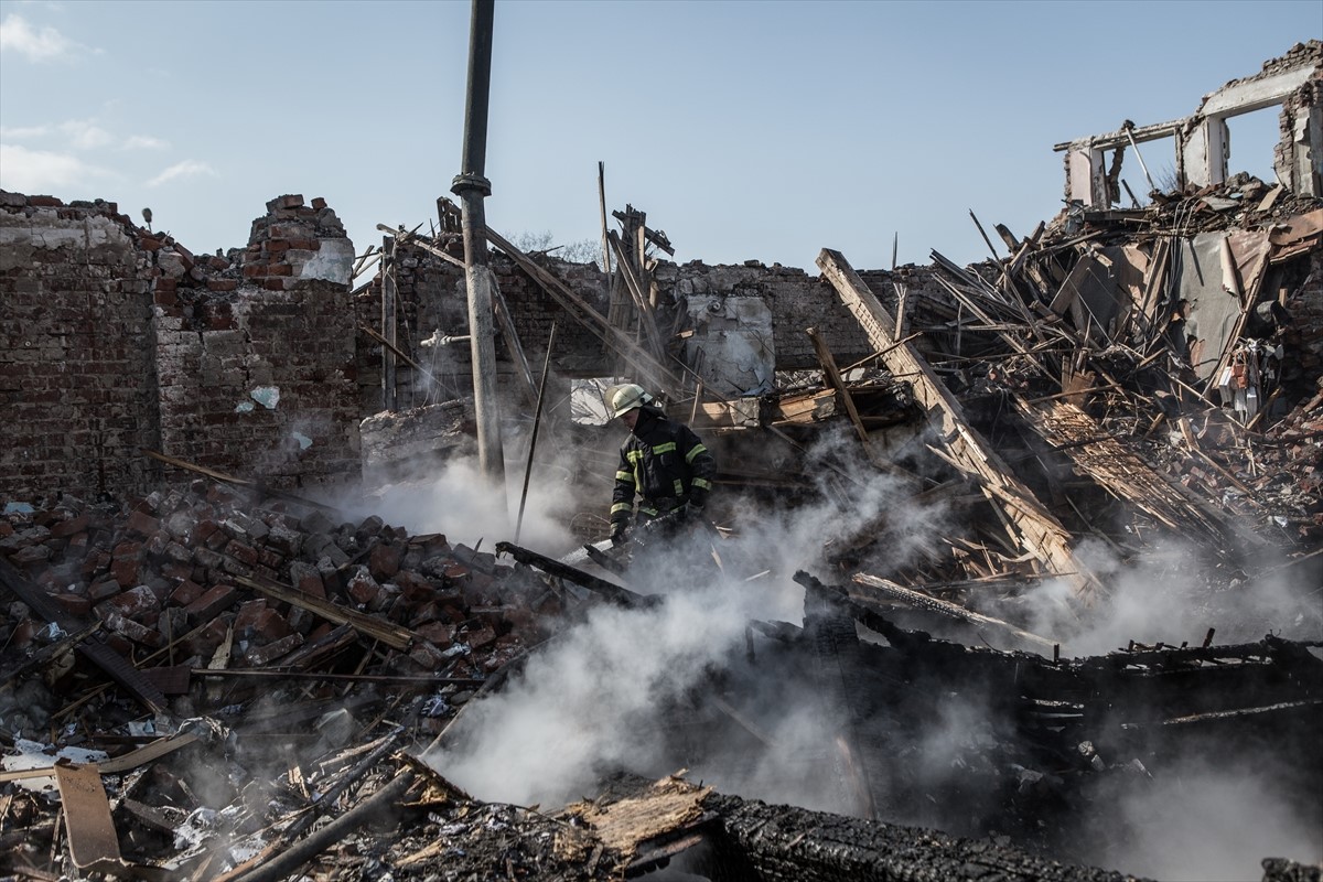 Ruske snage bombardovale školu u Harkovu, novi napad na Kijev