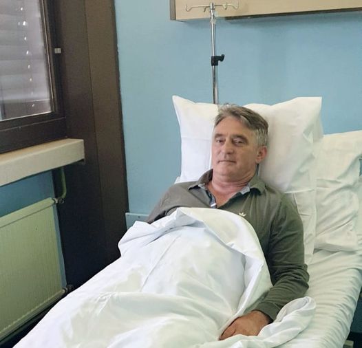 Željko Komšić podvrgnut operaciji kičme