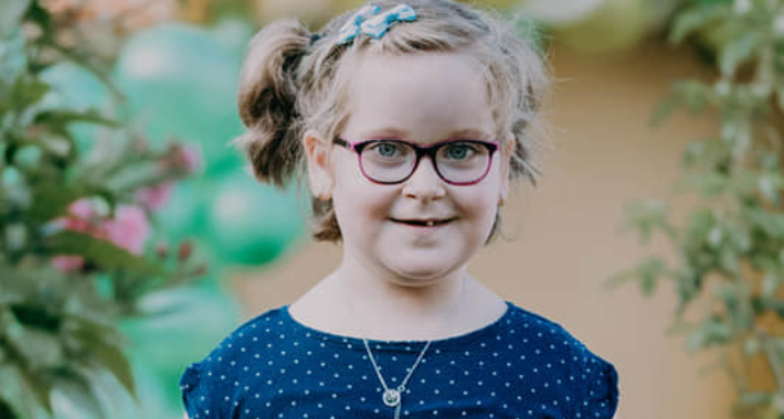 Udruženje Pomozi.ba: Apel za pomoć šestogodišnjoj Sarah Hurem iz Viteza