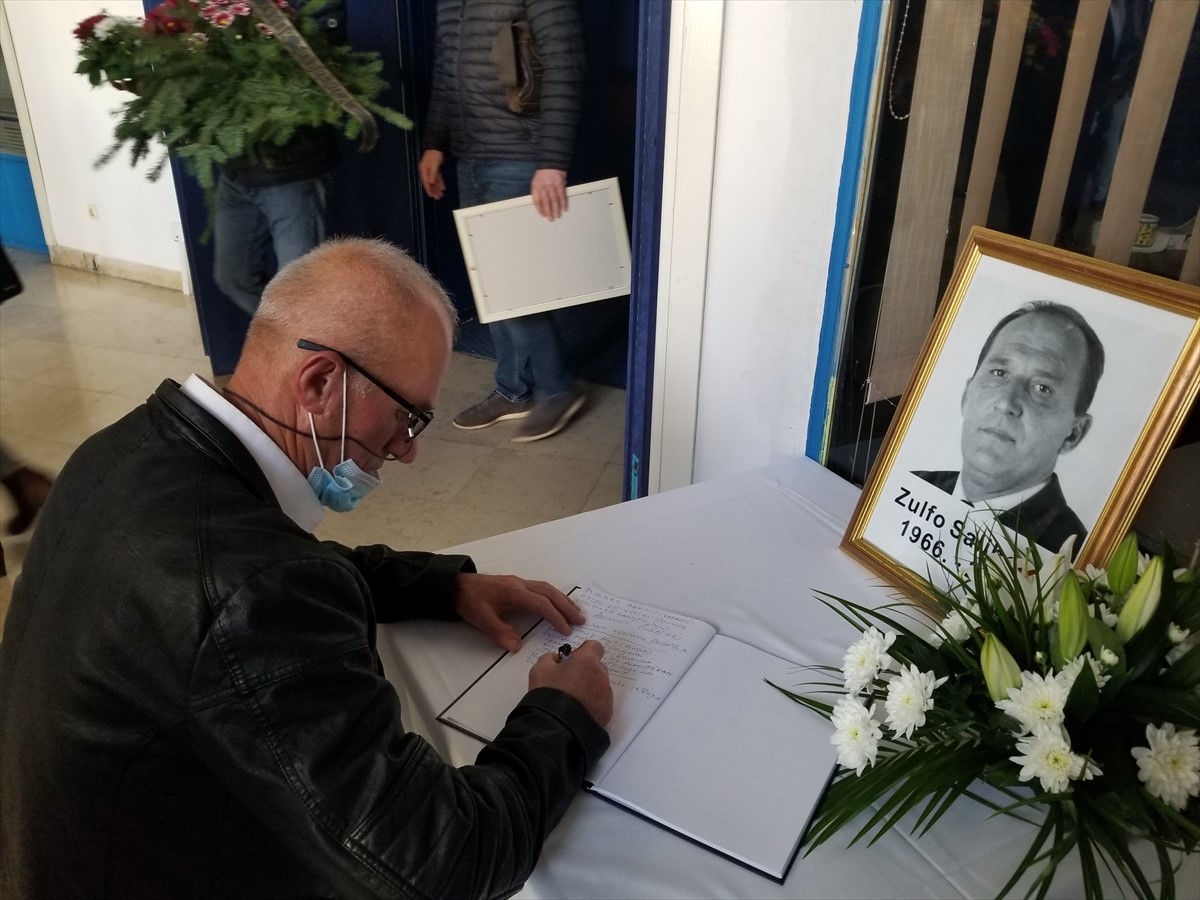 Stotine građana klanjalo dženazu Zulfi Salihoviću