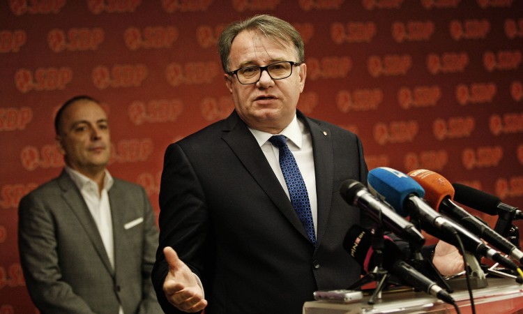 Nikšić poslao pisma na adrese PES-a i Socijalističke internacionale