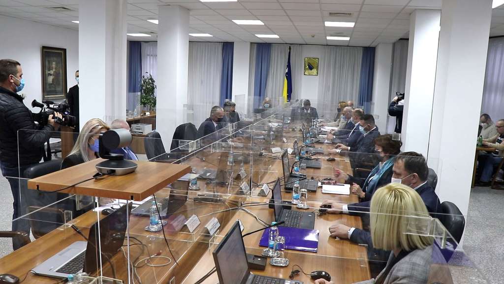 Vlada FBiH: Obrtnicima i samostalnim djelatnicima u FBiH uplaćeno 60 miliona KM