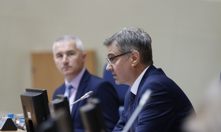 Zvizdić: U parlamentu treba tražiti rješenja za aktuelna pitanja