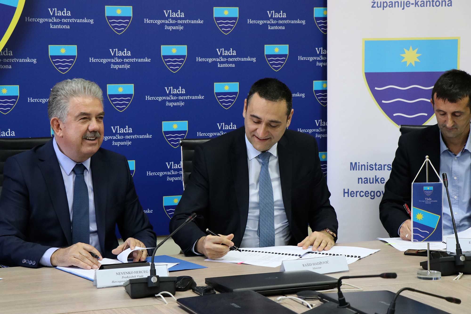 U HNK potpisan kolektivni ugovor za oblast osnovnog obrazovanja