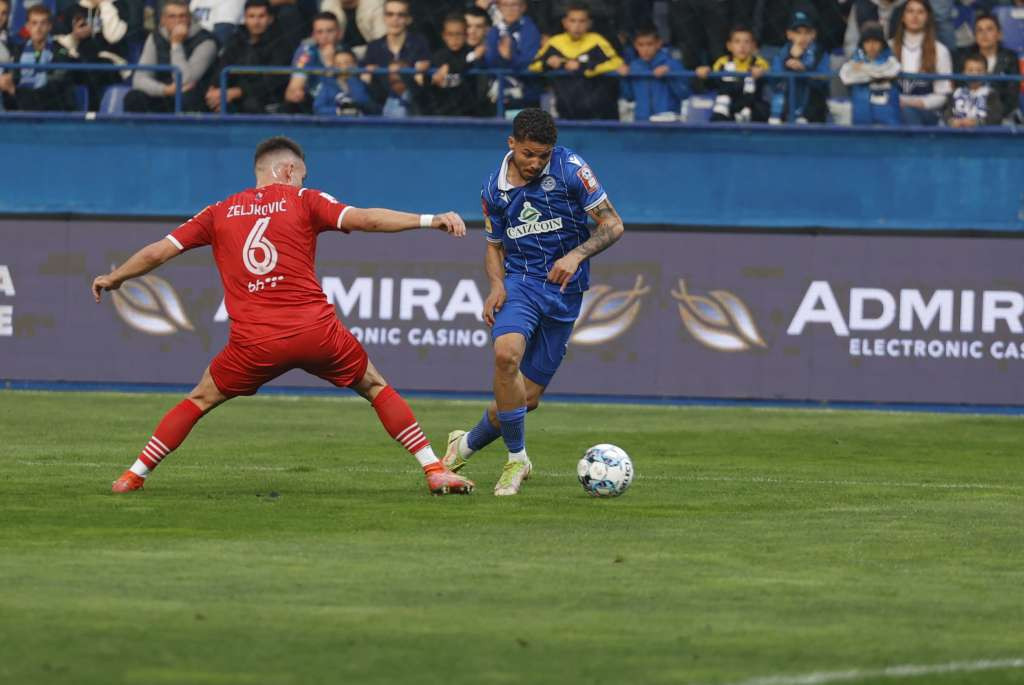 Nogometaši Tuzla Cityja i Zrinjskog, te Veleža i Željezničara u borbi za finale Kupa BiH