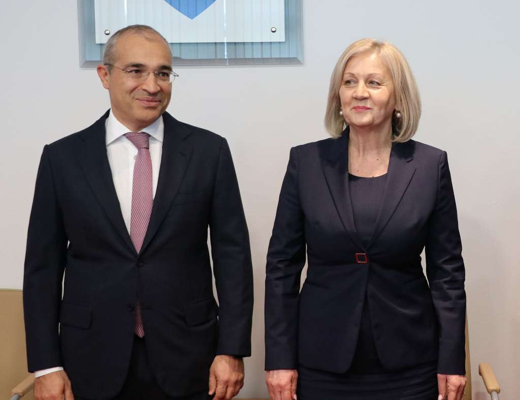 Krišto razgovarala s ministrom ekonomije Azerbejdžana