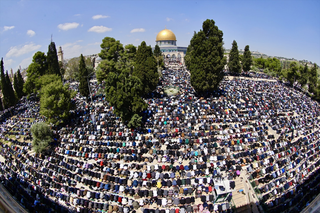 U Al-Aksi džuma-namaz klanjalo blizu 250.000 vjernika