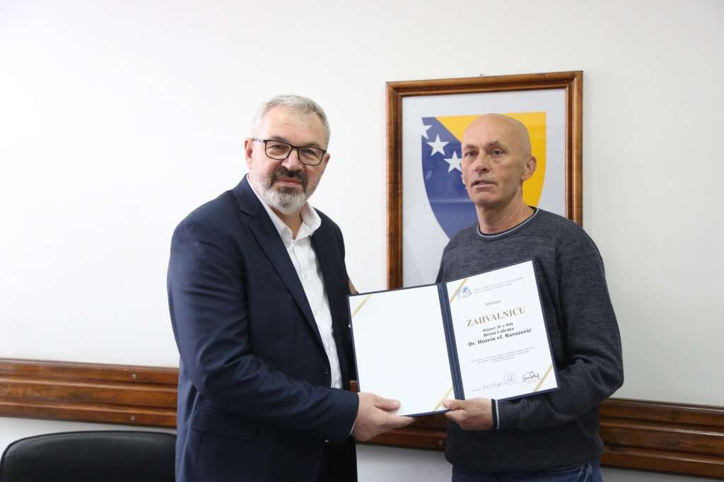 Bajramskog prijema neće biti, novac koji bi bio utrošen za to doniran Biblioteci za slijepe