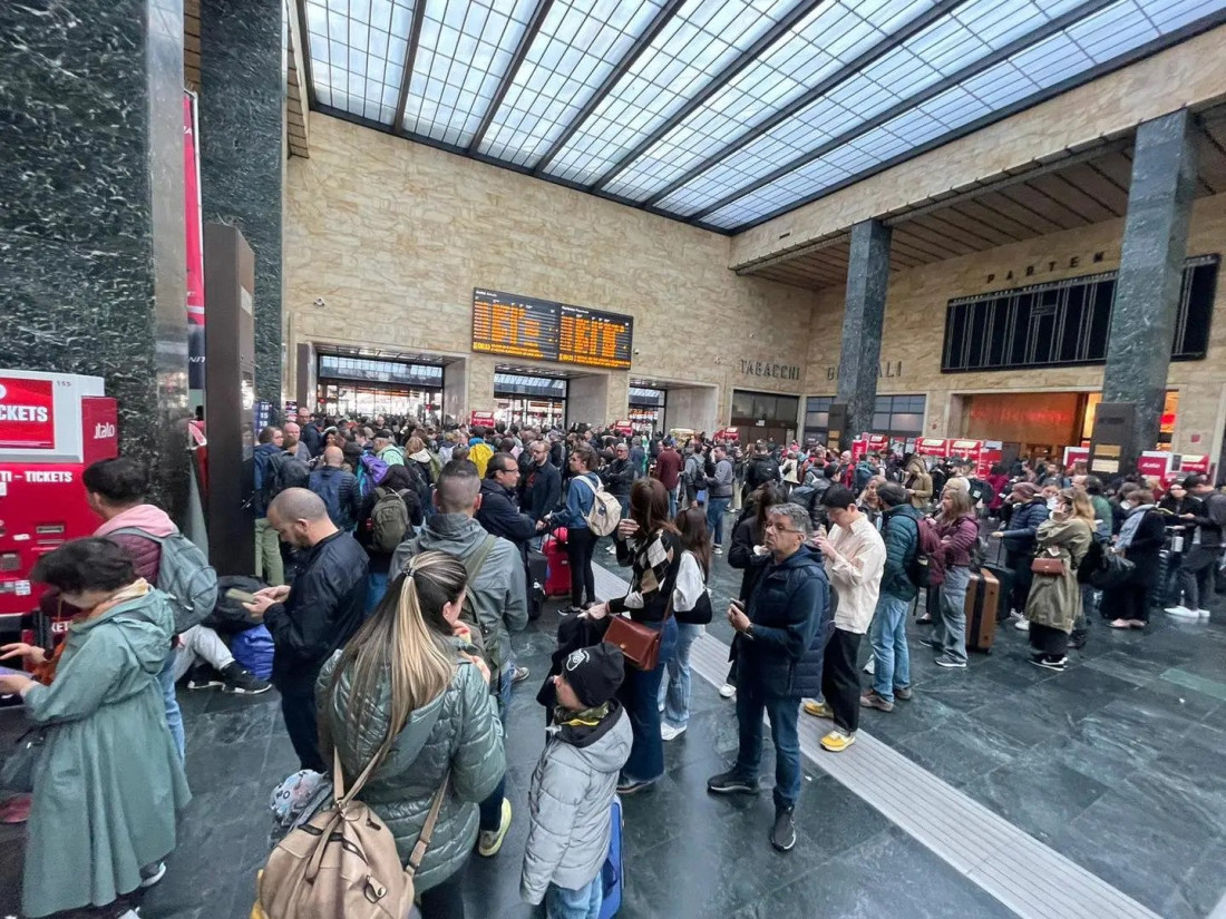 Teretni voz iskočio iz šina u Italiji, saobraćaj prekinut širom zemlje