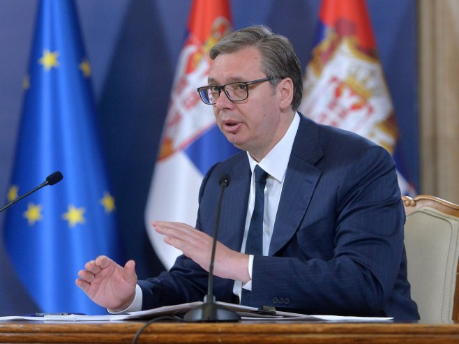 Vučić: Odlučite da li želite da se miješam u unutrašnja pitanja BiH ili ne