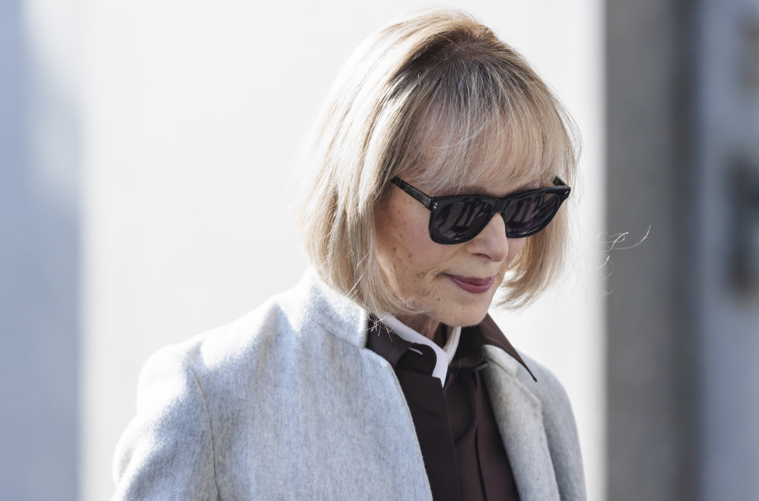 E. Jean Carroll na suđenju u New Yorku: Donald Trump me silovao