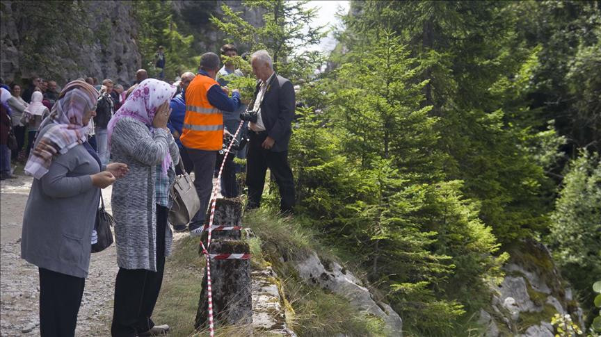 Obilježavanje 31. godišnjice strijeljanja logoraša na Korićanskim stijenama