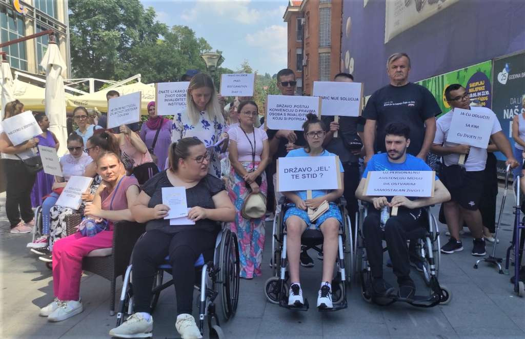 Porodice i osobe s invaliditetom poručuju: Očekujemo konkretne reakcije