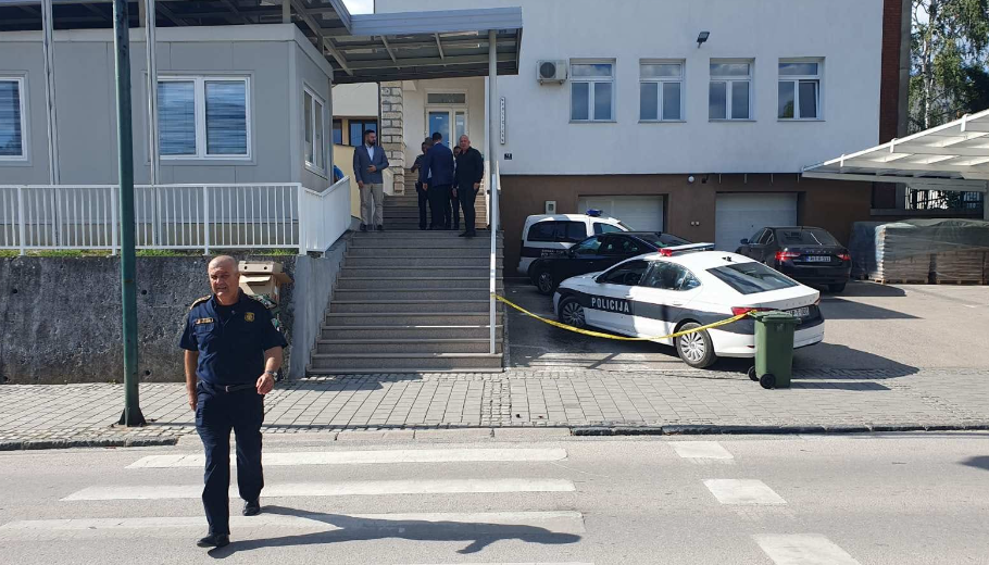 Od ranih jutarnjih sati traje velika policijska akcija u Gradačcu